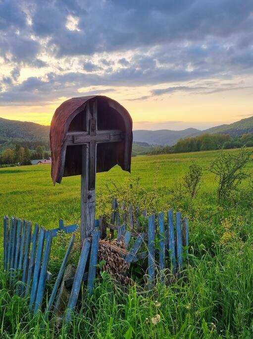 Polanka Beskid Niski Cute Cabin With Spectacular Views Hanczowa ภายนอก รูปภาพ